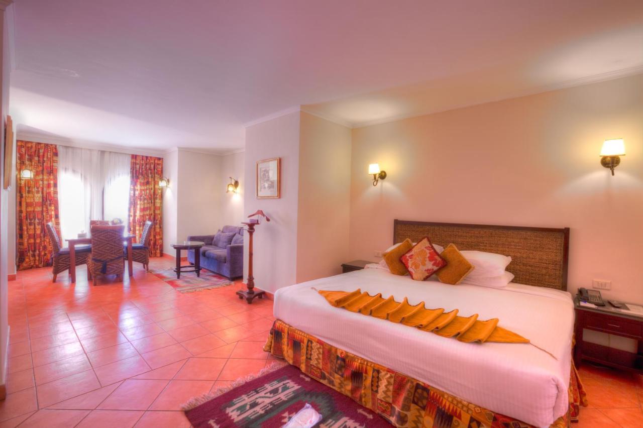 Porto Sokhna Beach Resort Ain Sukhna Exteriör bild
