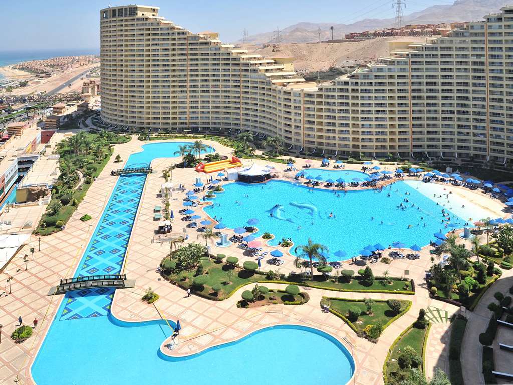 Porto Sokhna Beach Resort Ain Sukhna Exteriör bild